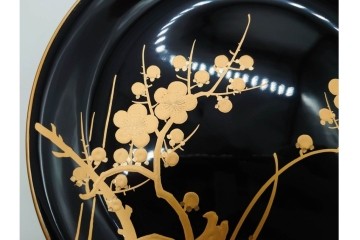 戦前　大正から昭和初期　木製漆器　蒔絵　直径約17cm(5.6寸)　気品漂う絵変わりの銘々皿6枚セット　外箱付き　(R-089678)