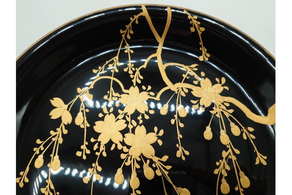 戦前　大正から昭和初期　木製漆器　蒔絵　直径約17cm(5.6寸)　気品漂う絵変わりの銘々皿6枚セット　外箱付き　(R-089678)