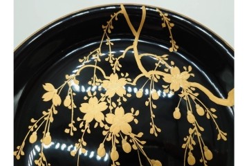 戦前　大正から昭和初期　木製漆器　蒔絵　直径約17cm(5.6寸)　気品漂う絵変わりの銘々皿6枚セット　外箱付き　(R-089678)