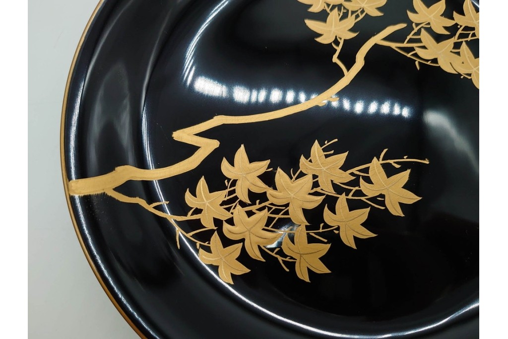 戦前　大正から昭和初期　木製漆器　蒔絵　直径約17cm(5.6寸)　気品漂う絵変わりの銘々皿6枚セット　外箱付き　(R-089678)