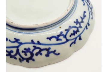 江戸から明治期　古伊万里　染付　直径約20cm(6.6寸)　蛸唐草文に松竹梅文が映える輪花型中皿4枚セット　(R-089685)