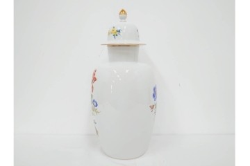 ドイツ製　Meissen(マイセン)　フラワーブーケ　高さ約53cm　華やかな蓋付きフラワーベース　外箱付き　(R-089689)