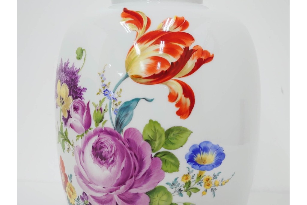 ドイツ製　Meissen(マイセン)　フラワーブーケ　高さ約53cm　華やかな蓋付きフラワーベース　外箱付き　(R-089689)