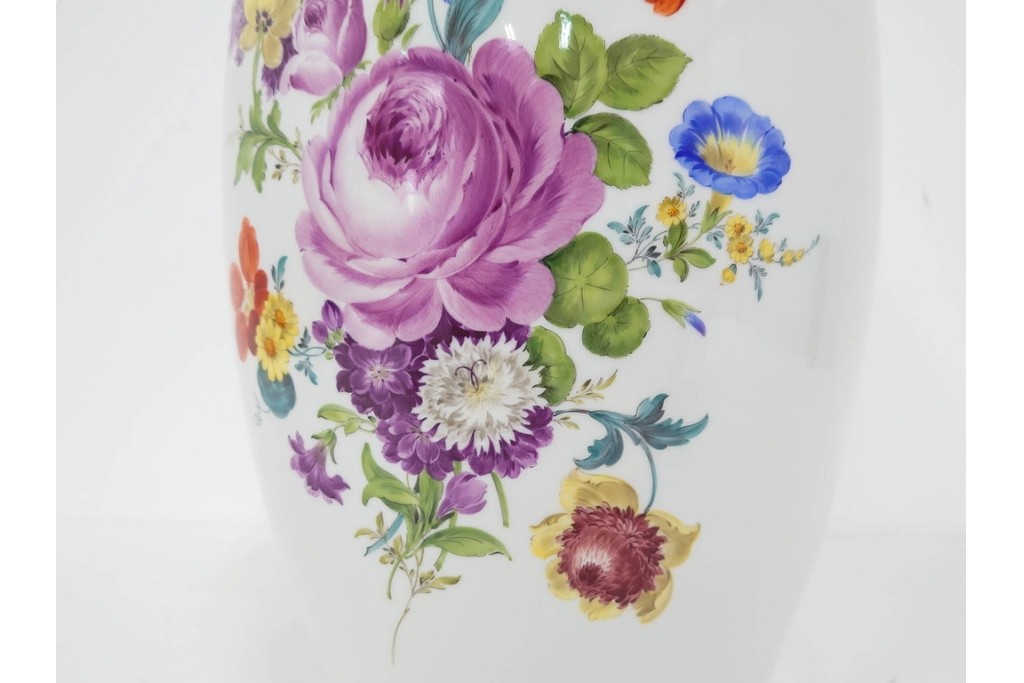 ドイツ製　Meissen(マイセン)　フラワーブーケ　高さ約53cm　華やかな蓋付きフラワーベース　外箱付き　(R-089689)