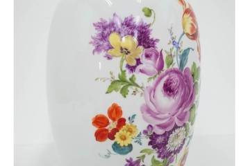 ドイツ製　Meissen(マイセン)　フラワーブーケ　高さ約53cm　華やかな蓋付きフラワーベース　外箱付き　(R-089689)