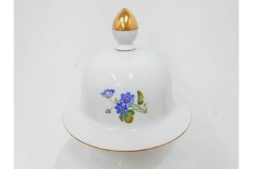 ドイツ製　Meissen(マイセン)　フラワーブーケ　高さ約53cm　華やかな蓋付きフラワーベース　外箱付き　(R-089689)