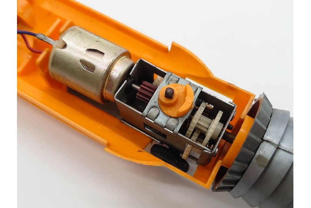 当時物　IMAI(旧イマイ)　キャプテンスカーレットの追跡戦闘車・秘密トレーラー・ヘリコプター　サンダーバードのジェットモグラタンク　プラモデルなどまとめてセット　外箱付き　(R-089691)