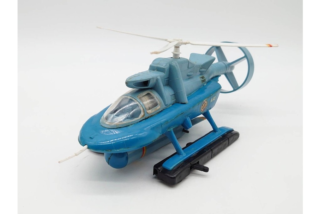 当時物　IMAI(旧イマイ)　キャプテンスカーレットの追跡戦闘車・秘密トレーラー・ヘリコプター　サンダーバードのジェットモグラタンク　プラモデルなどまとめてセット　外箱付き　(R-089691)