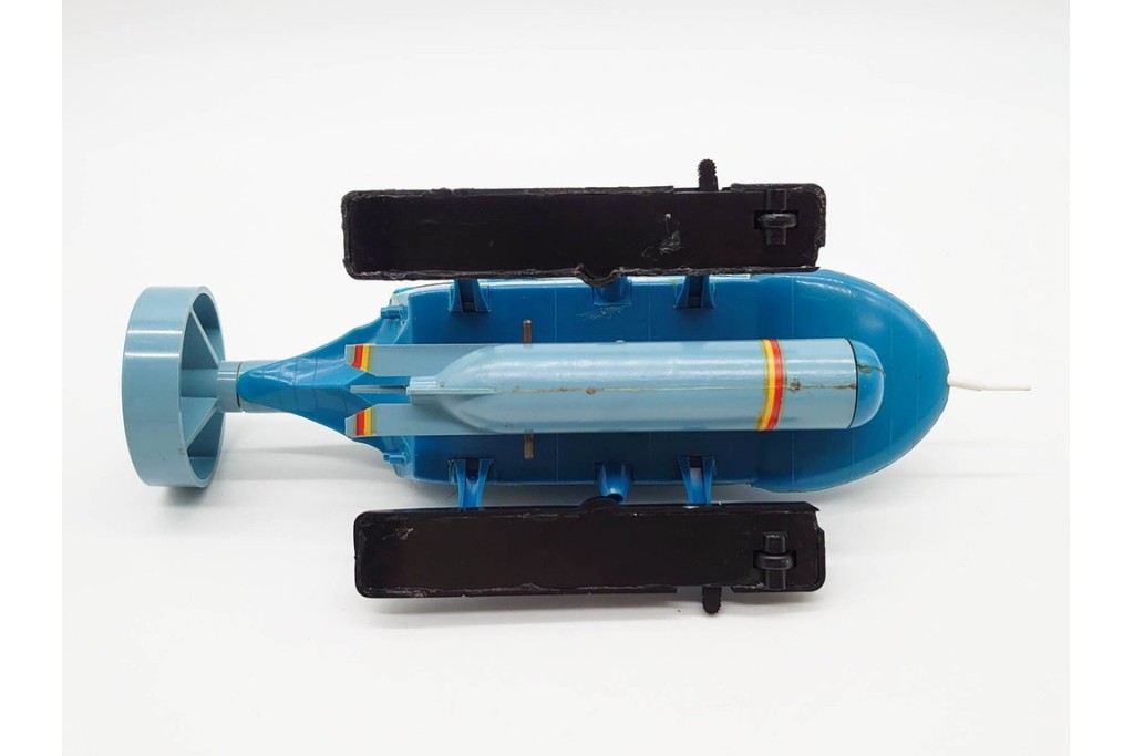 当時物　IMAI(旧イマイ)　キャプテンスカーレットの追跡戦闘車・秘密トレーラー・ヘリコプター　サンダーバードのジェットモグラタンク　プラモデルなどまとめてセット　外箱付き　(R-089691)