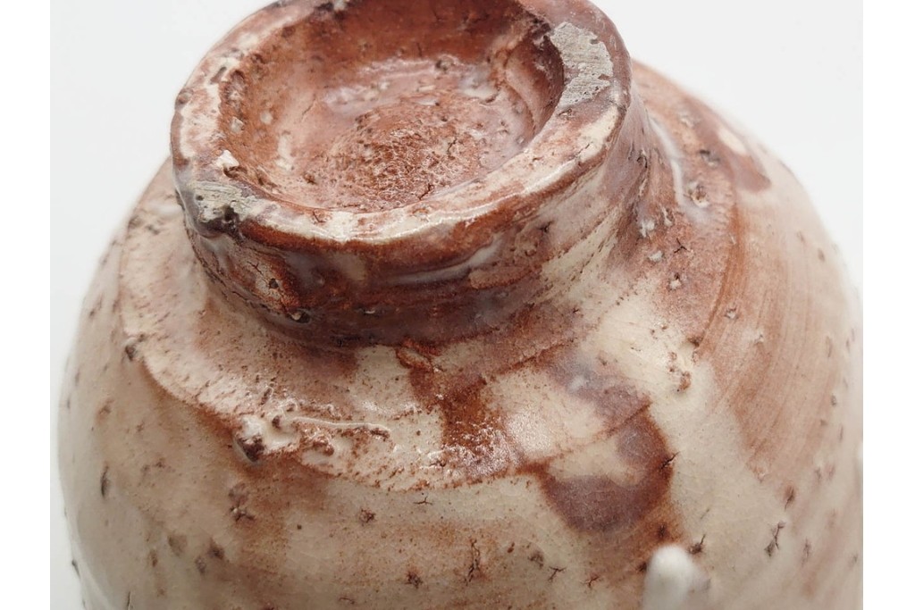 岡田裕　直径約14cm(4.6寸)　土の温かみを感じる萩茶碗　共箱付き　(R-089694)