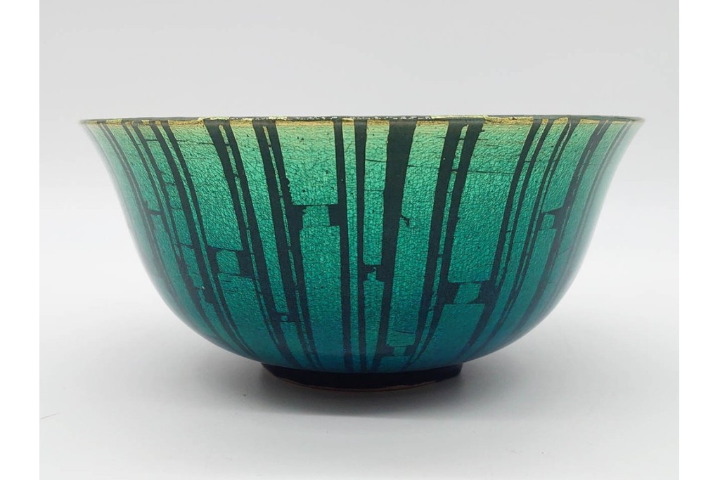 小野珀子　釉裏金彩　直径約18cm(5.9寸)　深みのある青緑の輝きが美しい菓子鉢　共箱付き　(R-089695)