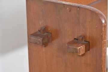 和製ヴィンテージ　昭和中期　栓材　素朴なデザインの楔(クサビ)式本棚　(R-089704)