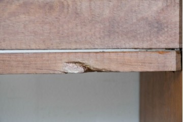 和製ヴィンテージ　昭和中期　栓材　素朴なデザインの楔(クサビ)式本棚　(R-089704)