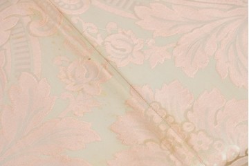 中古　SILIK(シリック)　ロココ調　優美な花柄と曲線装飾が華やかな3人掛けソファ　定価約180万円　(R-089708)
