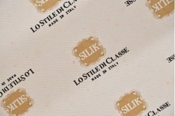 中古　SILIK(シリック)　ロココ調　優美な花柄と曲線装飾が華やかな1人掛けソファ　定価約110万円　(R-089709)