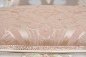 中古　イタリアブランド家具　SILIK(シリック)　細部まで凝った造りのアームチェア4脚セット　※汚れ有り　(R-089710)