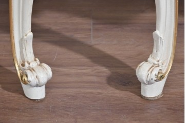 中古　イタリアブランド家具　SILIK(シリック)　細部まで凝った造りのアームチェア4脚セット　※汚れ有り　(R-089710)