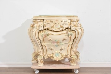 中古　美品　SILIK(シリック)　ロココ調　花柄と曲線装飾が繊細で美しいコンソールチェスト　定価約110万円　(R-089711)