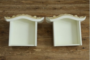 中古　美品　SILIK(シリック)　ロココ調　優美な花柄とゴールドの装飾が華やかな引き出し付きコンソールテーブル　現行定価約180万円　(R-089712)