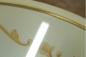 中古　美品　SILIK(シリック)　ロココ調　優美な花柄とゴールドの装飾が華やかな引き出し付きコンソールテーブル　現行定価約180万円　(R-089712)