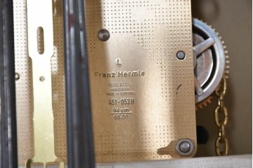 中古　イタリア　Franz Hermle(フランツ・ヘルムレ)社製ムーブメント搭載のホールクロック　定価約200万円　(R-089715)