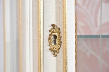 中古　美品　SILIK(シリック)　優美な装飾が華やかなロココ調キュリオケース　定価約170万円　(R-089716)