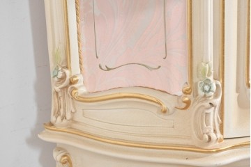 中古　美品　SILIK(シリック)　優美な装飾が華やかなロココ調キュリオケース　定価約170万円　(R-089717)