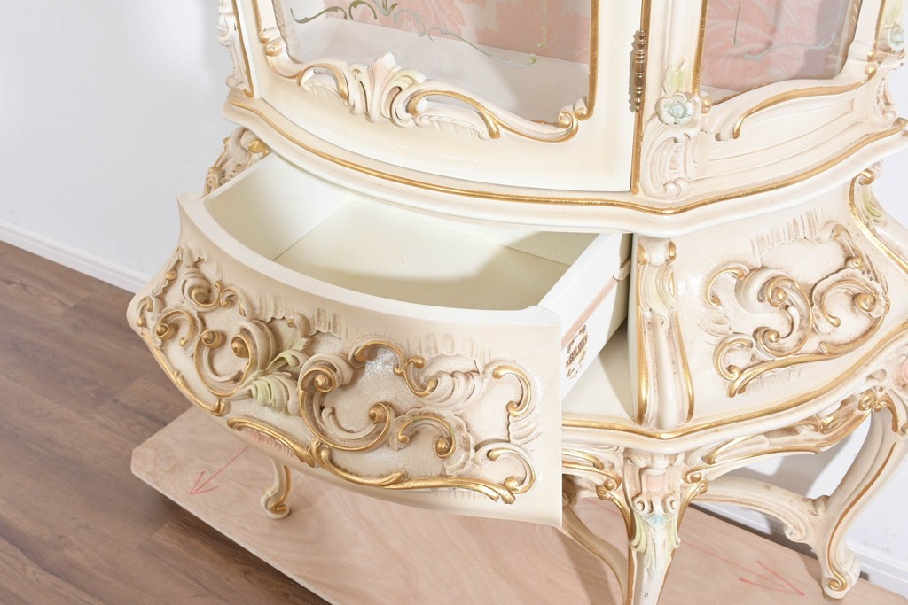 中古　美品　SILIK(シリック)　優美な装飾が華やかなロココ調キュリオケース　定価約170万円　(R-089717)