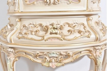 中古　美品　SILIK(シリック)　優美な装飾が華やかなロココ調キュリオケース　定価約170万円　(R-089717)
