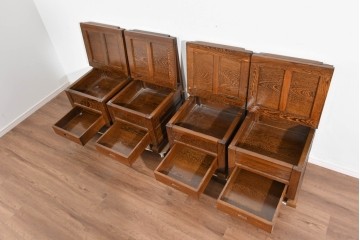 中古　美品　鉄刀木(タガヤサン)材　重厚な木目を楽しむ和モダンな囲炉裏テーブルと椅子4脚のセット　(R-089720)