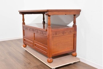中古　美品　花梨(カリン)無垢材　多機能デザインが魅力の彫刻入りモンクスベンチ　(R-089721)