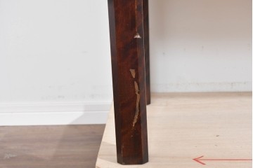 中古　美品　希少な廃盤品　北海道民芸家具　立体感のあるパネルデザインの脚付き下駄箱　(R-089722)