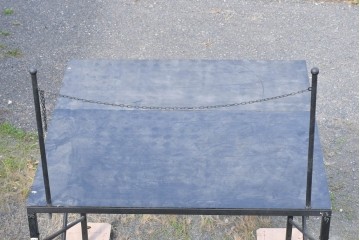 中古　店舗什器　在庫40　特注　2メートル角の組み立て式アイアンラック展示台　(R-089724)