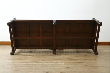 中古　美品　松本民芸家具　挽物の意匠が上品な3人掛けD型布張りイス　(R-089725)