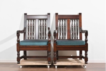 中古　美品　松本民芸家具　挽物の意匠が美しい1人掛けD型布張りイス2脚セット　(R-089726)