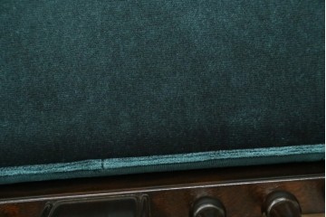 中古　美品　松本民芸家具　挽物の意匠が美しい1人掛けD型布張りイス2脚セット　(R-089726)