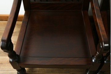 中古　美品　松本民芸家具　挽物の意匠が美しい1人掛けD型布張りイス2脚セット　(R-089726)