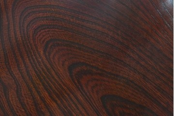 中古　美品　岩谷堂箪笥　力強い杢目と重厚な金具が映えるローチェスト　(R-089731)