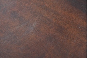 中古　美品　松本民芸家具　重厚な挽物脚が目を引くC型センターテーブル　(R-089733)