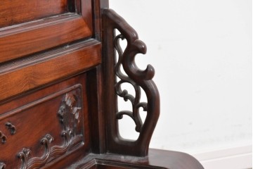 中古　美品　高級品　花梨(カリン)材　山水風景の彫刻が美しい衝立　(R-089734)