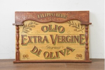 イタリアヴィンテージ　1950年から1970年頃　著名工房ペイント作品　Filippo Berio(フィリッポ・ベリオ)のレトロなペイント看板　(R-089747)