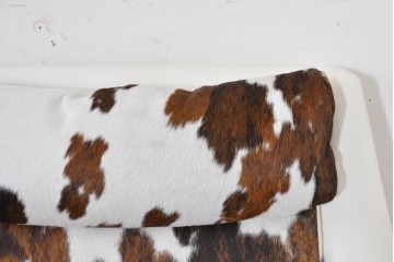 中古　美品　Poltrona Frau(ポルトローナ・フラウ)　Gio Ponti(ジオ・ポンティ)　カウスキン　Dezza(デッザ)　洗練されたデザインのアームチェア　現行定価約180万円(R-089750)