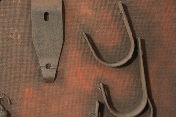 イギリスアンティーク　JONES TEXTILATIES LTD(ジョーンズ・テクスティレイティーズ・リミテッド)　無骨な工業パーツのディスプレイボード　(R-089770)