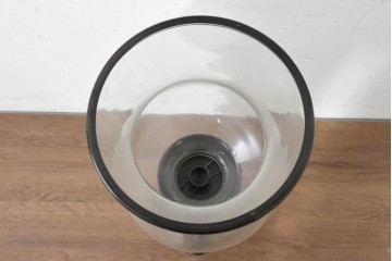 ヨーロッパヴィンテージ　クラシカルで気品のあるキャンドルスタンド　(R-089775)