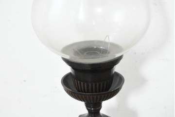 ヨーロッパヴィンテージ　クラシカルで気品のあるキャンドルスタンド　(R-089775)