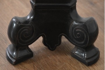 ヨーロッパヴィンテージ　クラシカルで気品のあるキャンドルスタンド　(R-089775)