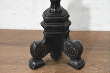 ヨーロッパヴィンテージ　クラシカルで気品のあるキャンドルスタンド　(R-089775)
