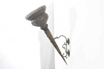 中古　モロッコ　希少デザイン　上下どちらでも取り付けられる!　透かし細工とカボション装飾のウォールライト　(R-089784)