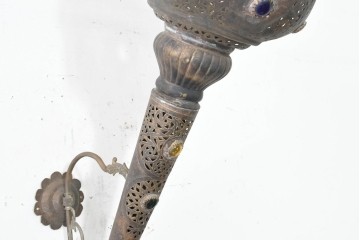 中古　モロッコ　希少デザイン　上下どちらでも取り付けられる!　透かし細工とカボション装飾のウォールライト　(R-089784)