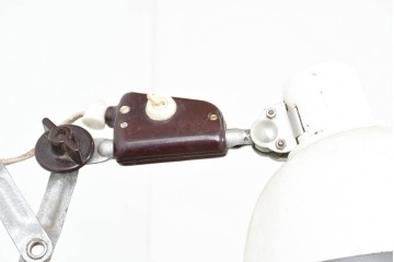 ヨーロッパヴィンテージ　VEB Zweckleuchtenbau Dresden　東ドイツの産業用シザーランプ　(R-089786)